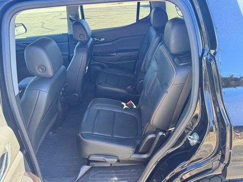 Certified 2023 GMC Acadia AT4 w/ Technology Package image 10