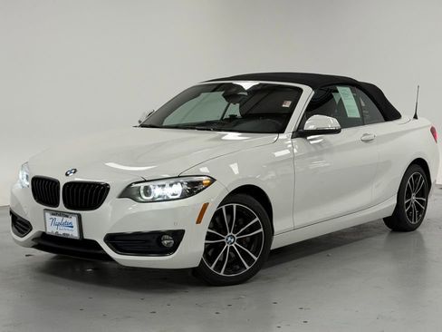 Used 2020 BMW 230i xDrive 230i xDrive image 1