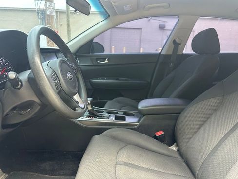 Used 2018 Kia Optima LX w/ Convenience Package FWD image 7