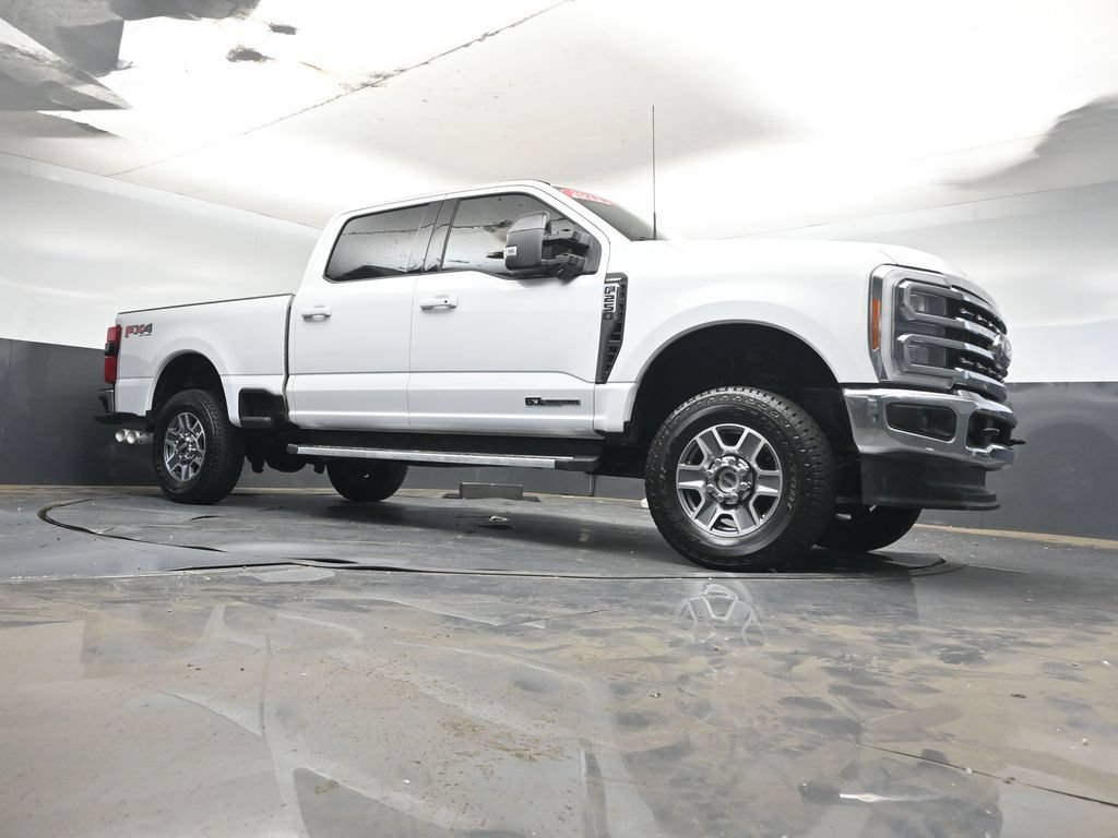 Used 2023 Ford F250 Lariat w/ FX4 Off-Road Package AWD/4WD image 32