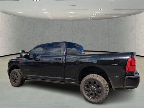 Used 2025 RAM 2500 Laramie w/ Night Edition image 7