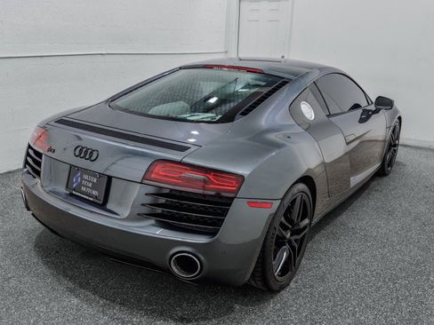 Used 2014 Audi R8 V8 image 11
