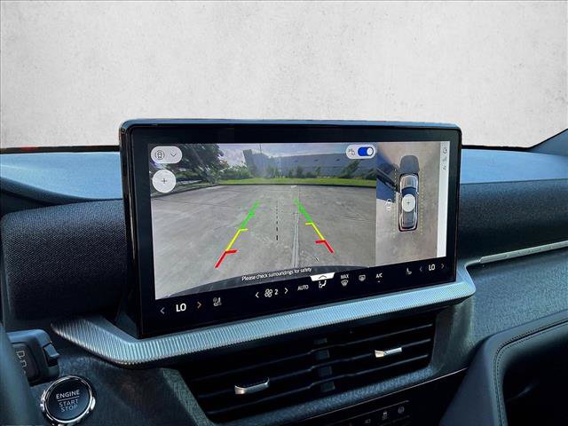 Used 2025 Ford Explorer Platinum RWD image 19