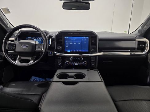 Used 2022 Ford F150 Lariat image 2