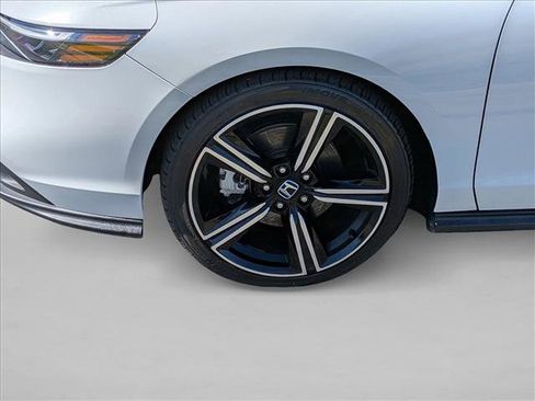 Used 2023 Honda Accord Sport image 24