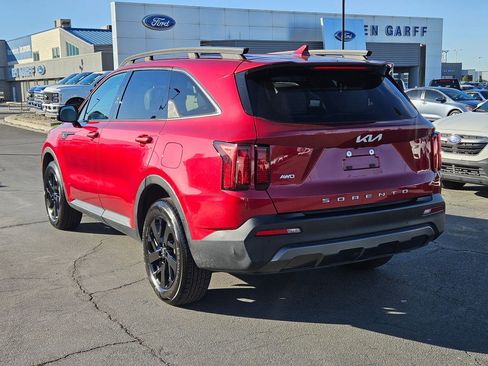 Used 2022 Kia Sorento S AWD/4WD image 8