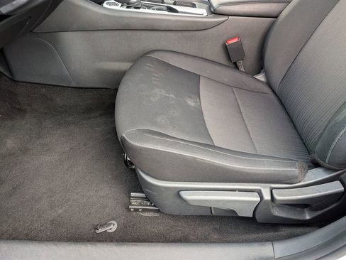 Certified 2025 Nissan Sentra SV FWD image 16