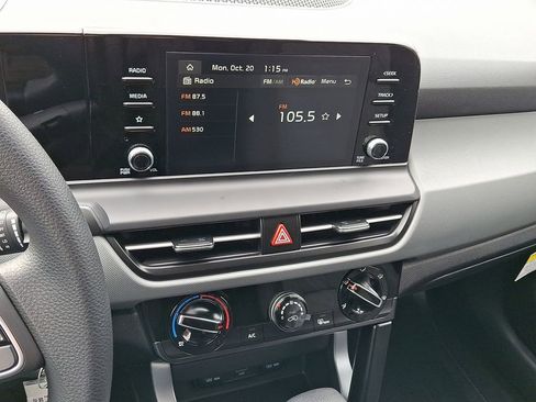 New 2026 Kia Seltos LX image 8