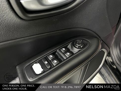 Used 2019 Jeep Compass Sport image 20