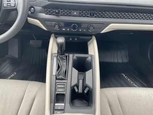 Used 2023 Honda Accord LX image 11