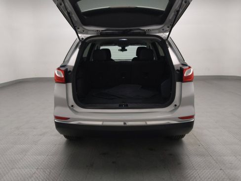 Used 2021 Chevrolet Equinox LT AWD/4WD image 29