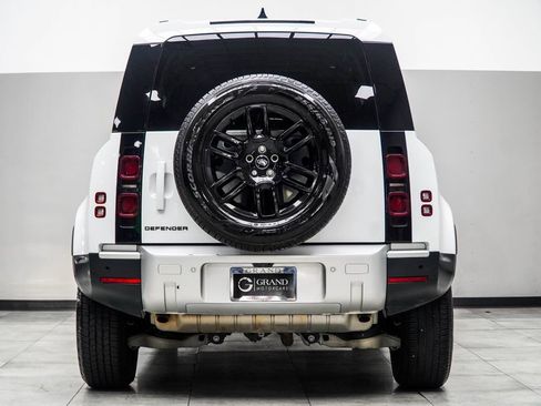 Used 2025 Land Rover Defender 110 S AWD/4WD image 13
