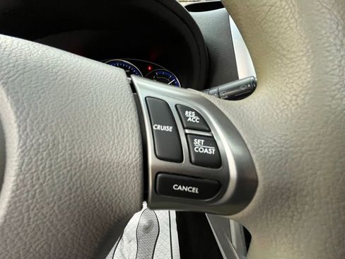 Used 2013 Subaru Forester 2.5X Premium w/ All-Weather Plus Pkg AWD/4WD image 22