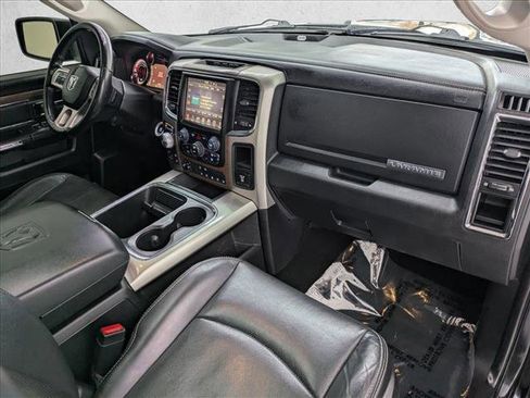 Used 2016 RAM 1500 Laramie w/ Convenience Group image 21