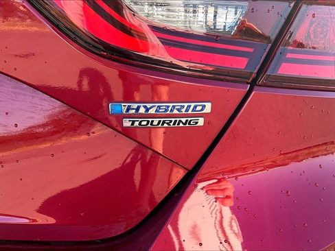 Used 2022 Honda Insight Touring image 28