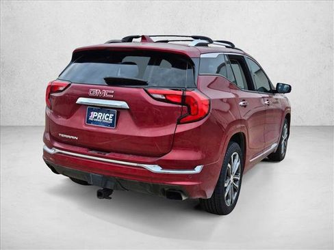 Used 2018 GMC Terrain Denali w/ Advanced Safety Package image 5