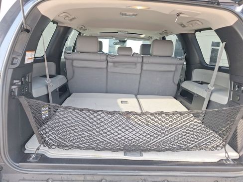 Used 2018 Toyota Sequoia Limited w/ Safety & Convenience Package image 38