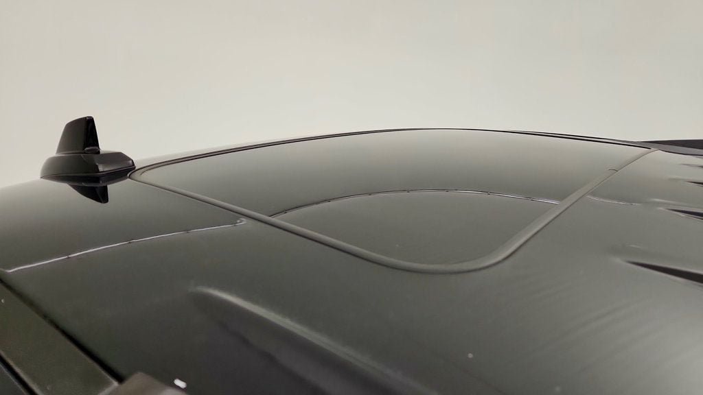 Used 2019 GMC Yukon XL SLT w/ Open Road Package AWD/4WD image 10