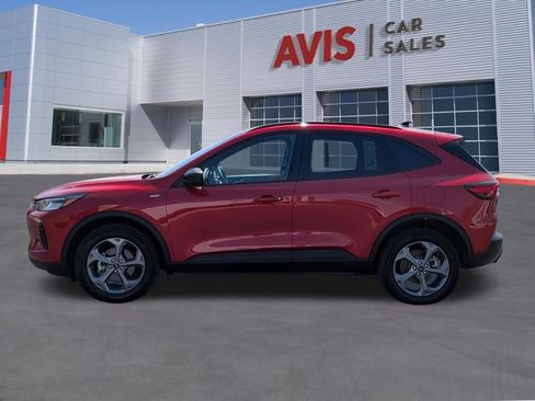 Used 2025 Ford Escape ST-Line AWD/4WD image 10