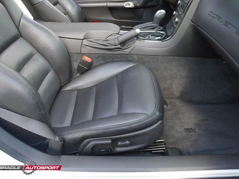 Used 2009 Chevrolet Corvette Convertible w/ Preferred Equipment Group RWD image 27