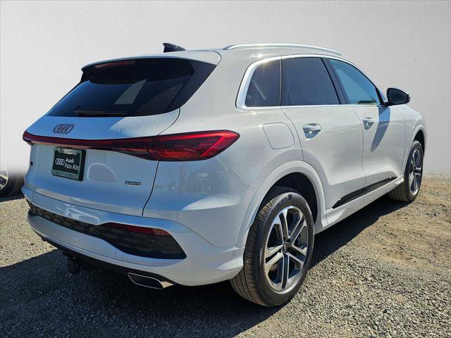 New 2026 Audi Q5 Premium Plus AWD/4WD image 3