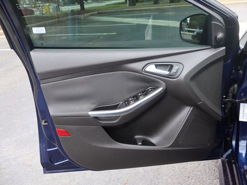 Used 2016 Ford Focus ST FWD image 23