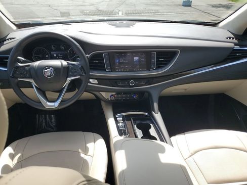 Used 2024 Buick Enclave Essence w/ Experience Buick Package AWD/4WD image 10