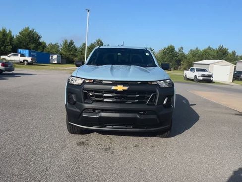 New 2025 Chevrolet Colorado W/T w/ WT Custom Package image 3