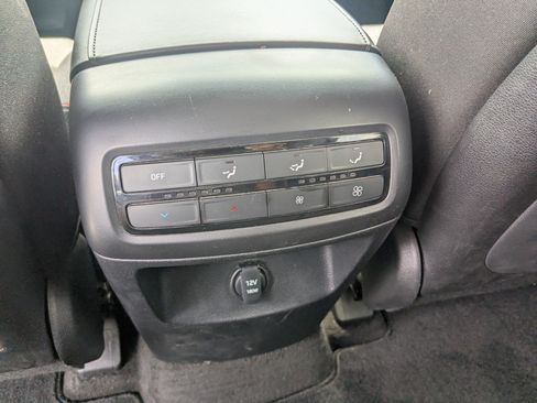 Used 2022 Hyundai Palisade SE AWD/4WD image 29