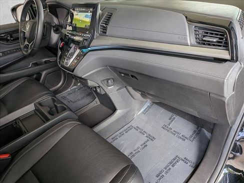 Used 2022 Honda Odyssey Touring image 22
