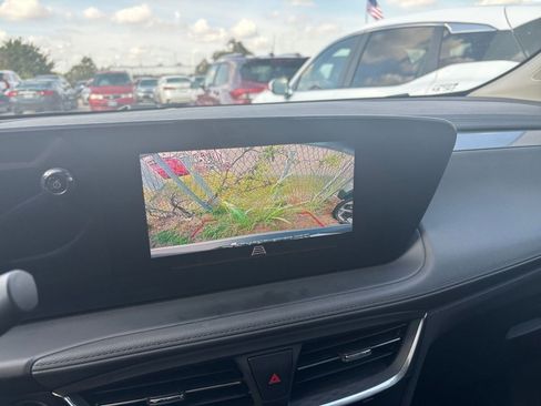 Used 2025 Buick Encore GX Preferred image 17