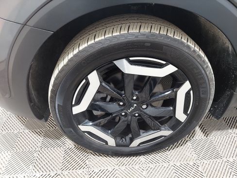 Used 2024 Kia Telluride EX X-Line AWD/4WD image 6