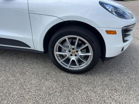 Used 2016 Porsche Macan S image 8