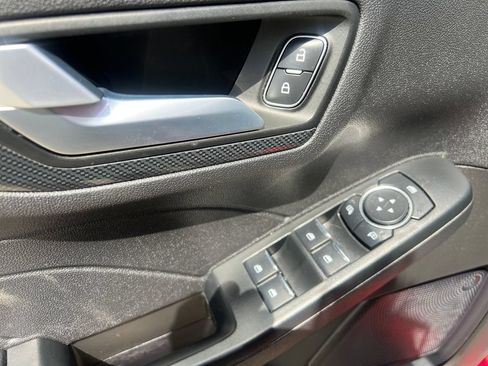 Used 2024 Ford Escape ST-Line w/ Tech Pack #1 AWD/4WD image 9