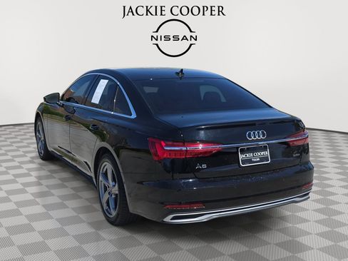 Certified 2025 Nissan Sentra S image 7