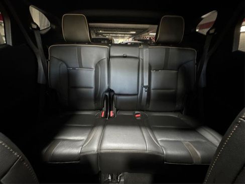 Used 2019 Chevrolet Blazer Premier w/ Sun and Wheels Package AWD/4WD image 15