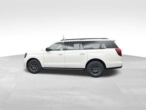 New 2025 Ford Expedition Max Active image 5