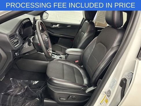 Certified 2023 Ford Escape ST-Line w/ Tech Pack #1 AWD/4WD image 3