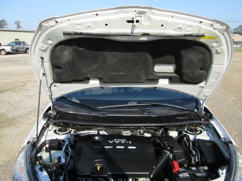 Used 2009 Pontiac Vibe image 16