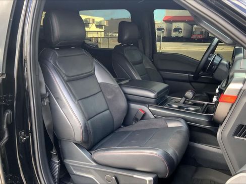 Used 2025 Ford F150 Raptor AWD/4WD image 13