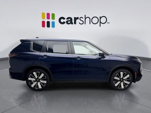 Used 2025 Mitsubishi Outlander SE AWD/4WD image 6