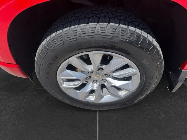Used 2023 Chevrolet Silverado 1500 Custom AWD/4WD image 9
