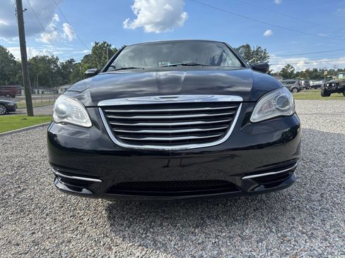 Used 2014 Chrysler 200 Touring image 4