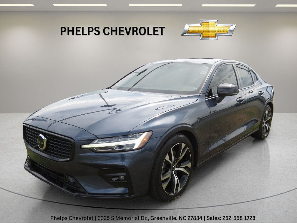 Used 2023 Volvo S60 B5 Plus FWD image 8