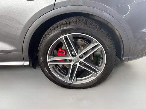 Used 2018 Audi SQ5 Prestige w/ Prestige Package AWD/4WD image 37
