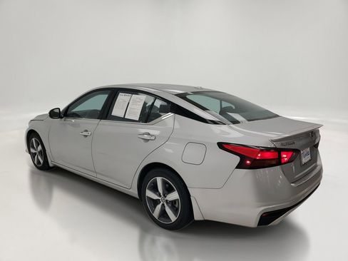 Used 2022 Nissan Altima 2.5 SL image 5