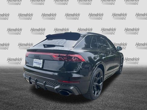 Used 2025 Audi RS Q8 performance AWD/4WD image 9