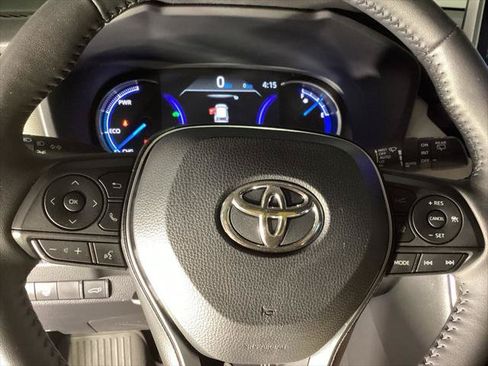 Certified 2025 Toyota RAV4 XLE w/ Convenience Package AWD/4WD image 21