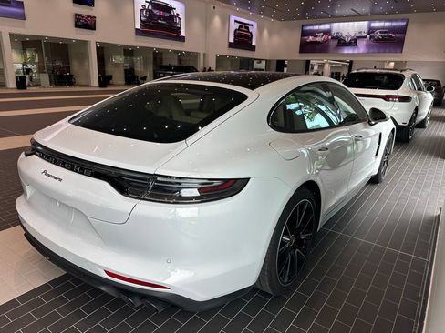 Certified 2023 Porsche Panamera Platinum Edition w/ Assistance Package RWD image 3