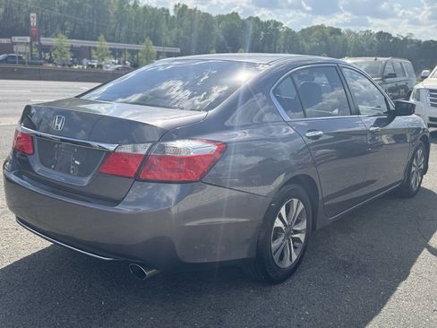 Used 2015 Honda Accord LX image 4